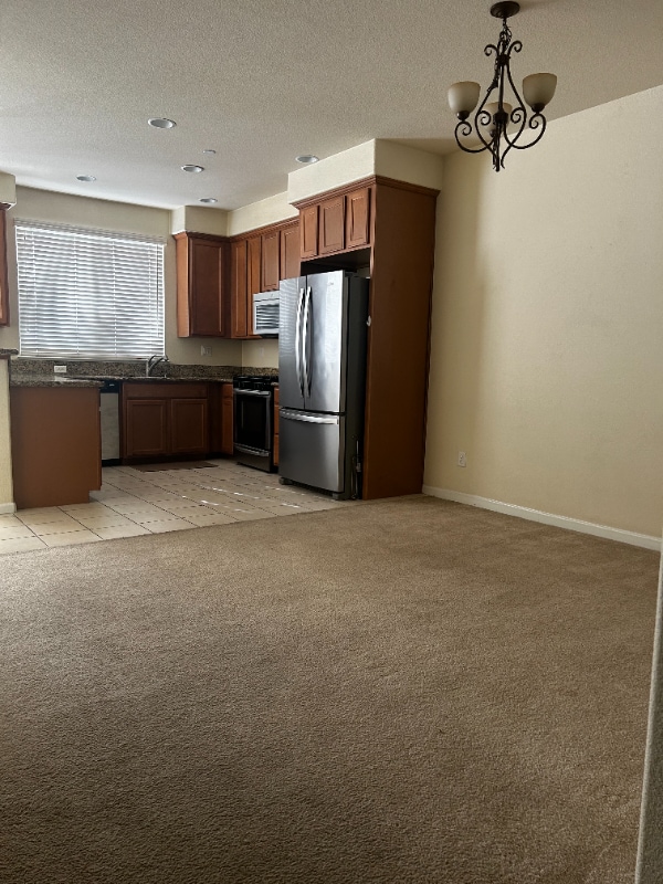 2580 W El Camino Ave in Sacramento, CA - Foto de edificio - Building Photo