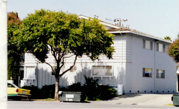 2329 Monroe St in Santa Clara, CA - Building Photo - Building Photo