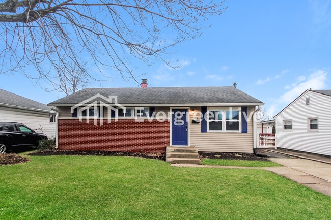 property at 438 N 14th Ave