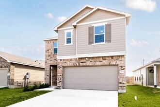 4750 Broadside Ave in Von Ormy, TX - Building Photo - Building Photo