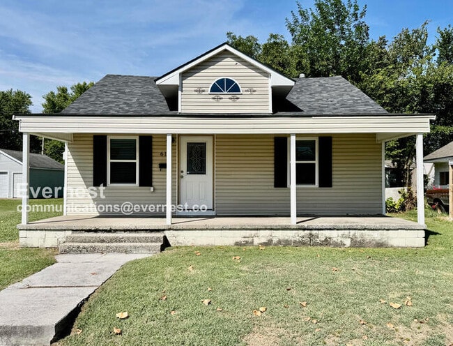 property at 619 H St NW