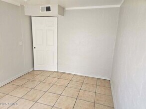 1239 E Highland Ave in Phoenix, AZ - Building Photo - Building Photo