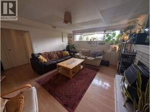 2246 Fraser Ave in Port Coquitlam, BC - Building Photo - Building Photo