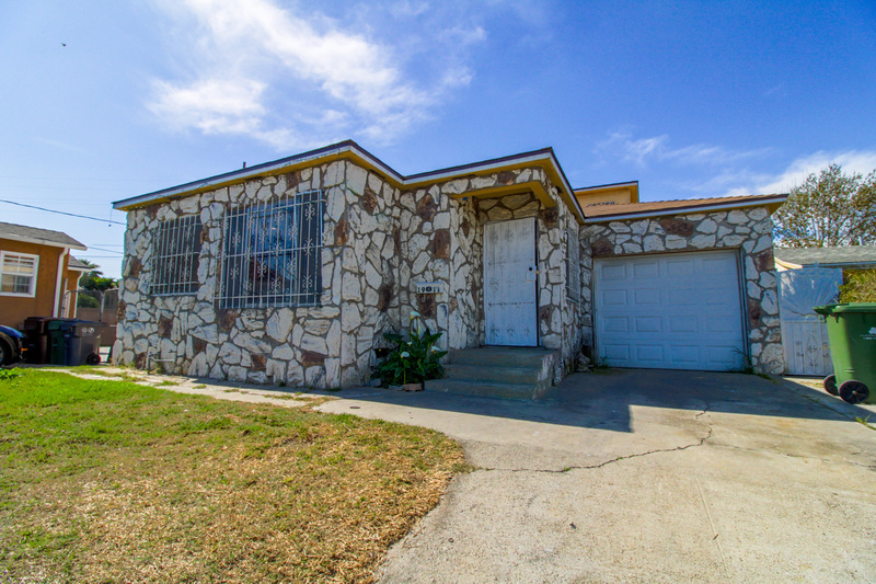 1911 N Slater Ave in Compton, CA - Building Photo