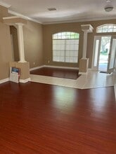 19211 Dove Creek Dr in Tampa, FL - Building Photo - Building Photo