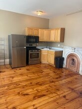 181 W Main St, Unit 1 in Rahway, NJ - Building Photo - Building Photo