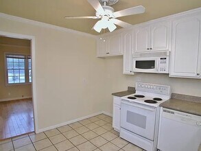 99 E Wright St in Winder, GA - Building Photo - Building Photo