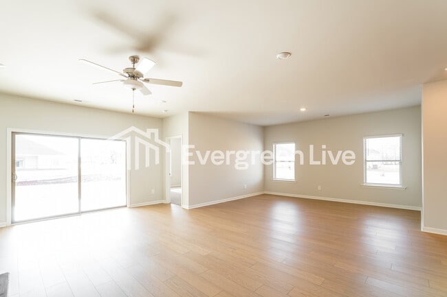 100 Chain Bridge Circle in Harvest, AL - Building Photo - Building Photo