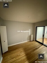 315 Summit Ave in Boston, MA - Foto de edificio - Building Photo