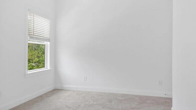 6603 Beacon Dr in Sandy Springs, GA - Building Photo - Building Photo
