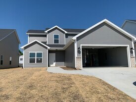 7610 Melody Cir E in Fort Wayne, IN - Building Photo