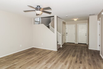 4114 E Agate Knoll Dr in Tucson, AZ - Foto de edificio - Building Photo