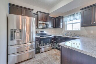 4219 Golden Sun Ct in Murfreesboro, TN - Building Photo - Building Photo