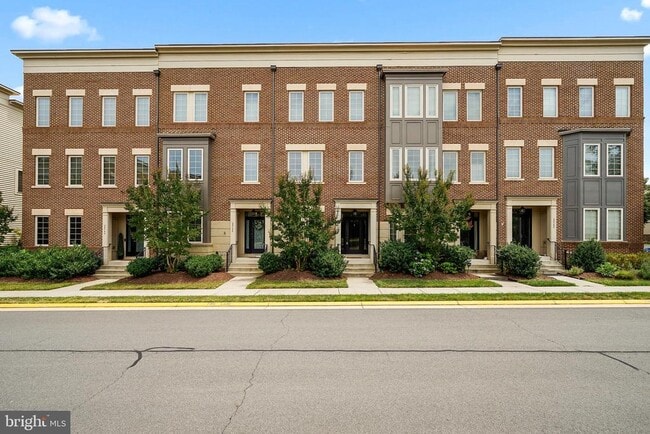 22788 Sagamore Square in Ashburn, VA - Building Photo - Building Photo