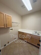 4911 W Elkhorn Ave in Visalia, CA - Building Photo - Building Photo