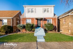 19 E 140th Ct in Riverdale, IL - Building Photo