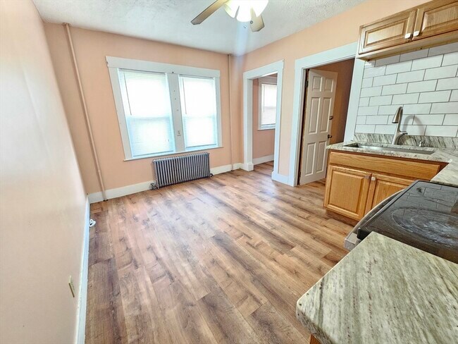 151 Walworth St in Boston, MA - Building Photo - Building Photo