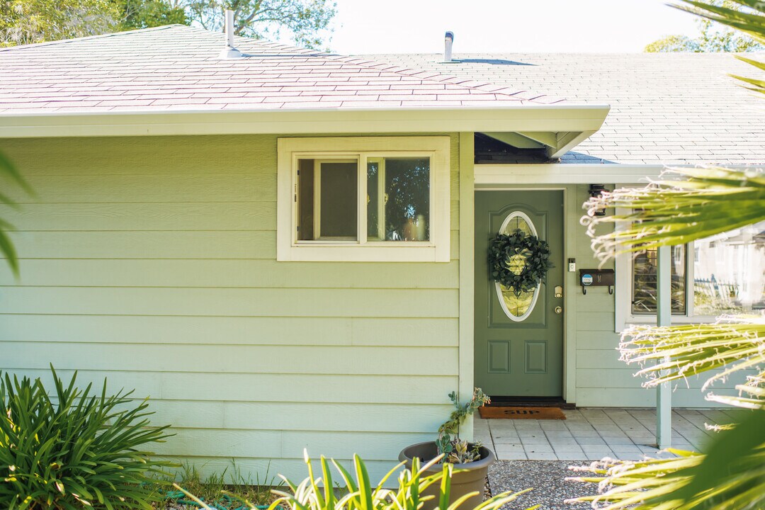 60 Vivian Dr in Pleasant Hill, CA - Building Photo