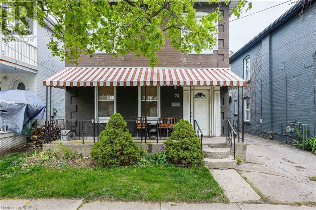 72 Marlborough St in Brantford, ON - Building Photo