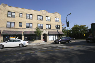 Albany Park in Chicago, IL - Building Photo - Building Photo