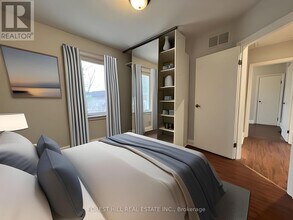 86 Grandview Ave in Markham, ON - Building Photo - Building Photo