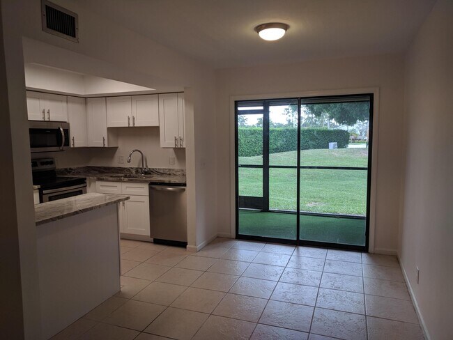 property at 4723 Oak Terrace Dr