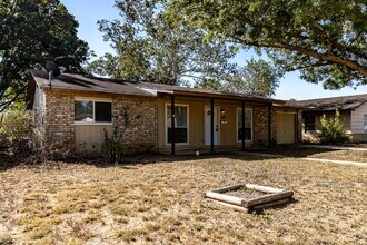 1064 Gettysburg Dr in Schertz, TX - Building Photo - Building Photo