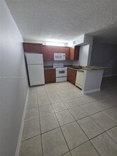 11441 NW 42nd St, Unit 11441 NW 42nd St in Coral Springs, FL - Building Photo - Building Photo
