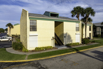 Eagle Nest Condominiums in Melbourne, FL - Building Photo - Building Photo