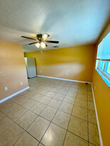 2137 Ranchita Trl, Unit 2137 Ranchita in Holiday, FL - Foto de edificio - Building Photo