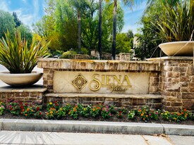 24149 Del Monte Dr, Unit 307 in Santa Clarita, CA - Building Photo