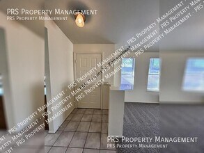 2120 N Yucca Ct in Chandler, AZ - Building Photo - Building Photo