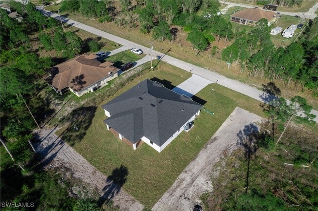 property at 926-926 Countess Ave
