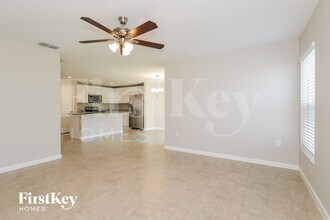 156 Southern Breeze Lp in Winter Haven, FL - Building Photo - Building Photo