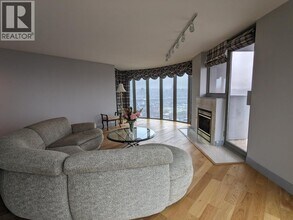 1000 Beach Ave in Vancouver, BC - Building Photo - Building Photo