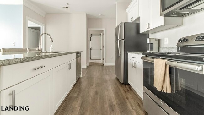 1494 N High St in Columbus, OH - Building Photo - Building Photo