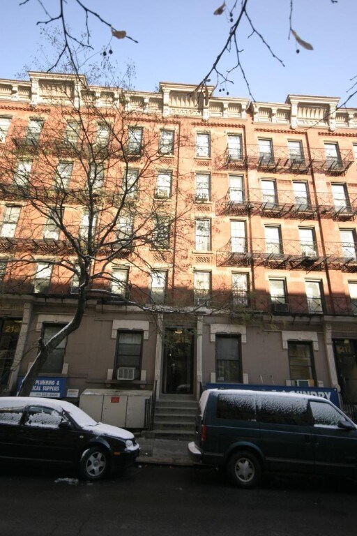 property at 215 E 84th St