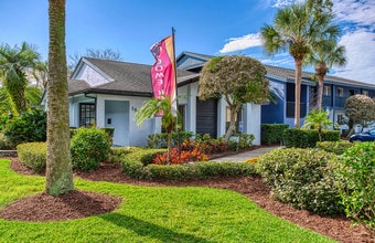 Bridgewater Pointe Apartments in Melbourne, FL - Foto de edificio - Building Photo