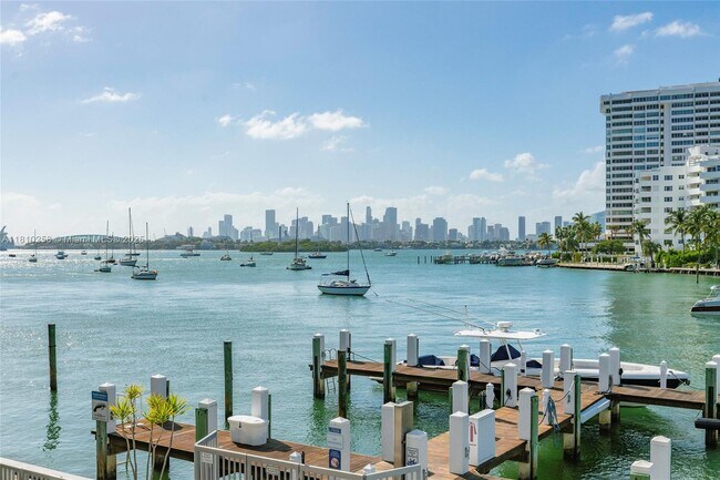 1491 Lincoln Terrace in Miami Beach, FL - Building Photo - Building Photo