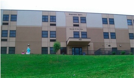 Highview Unity Apartments in Charleston, WV - Building Photo