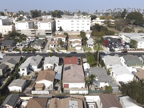 3206 W 27th St in Los Angeles, CA - Building Photo - Building Photo