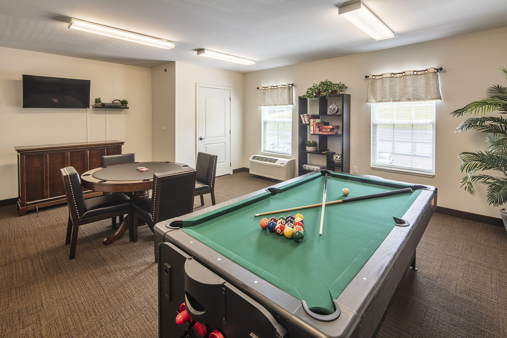 Oak Hill Senior Apartments in Taylor, PA