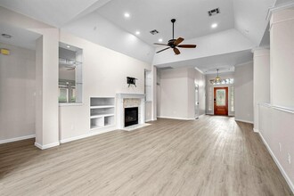 14801 Calaveras Dr in Austin, TX - Building Photo - Building Photo