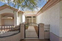 2744 Crown Ridge Dr in Las Vegas, NV - Building Photo - Building Photo