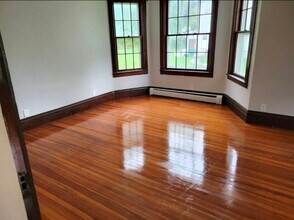 2780 Girdle Rd in Elma, NY - Building Photo - Building Photo