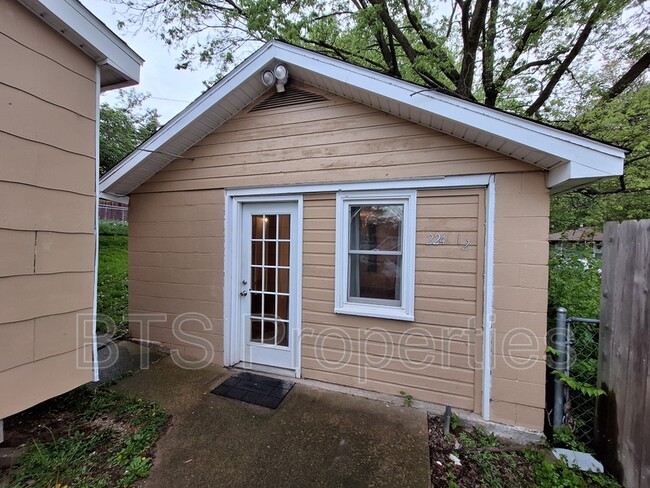 property at 224 Grandview Ave