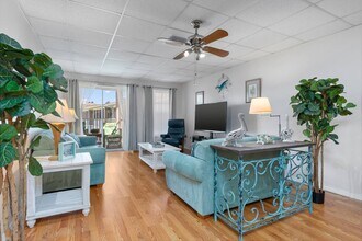 3136 Harbor Blvd in Port Charlotte, FL - Building Photo - Building Photo