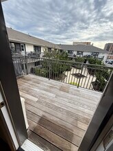 65 W Broadway, Unit 2B in Long Beach, NY - Building Photo - Building Photo