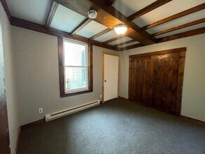 16 Oriole St in Gardner, MA - Building Photo - Building Photo