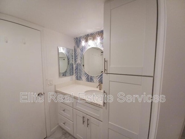 6540 College Grove Dr in San Diego, CA - Building Photo - Building Photo